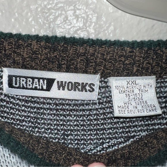Vintage Urban Works leather trim geometric pattern sweater - Picture 4 of 5